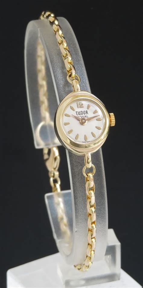 tudor royal ladies gold watch